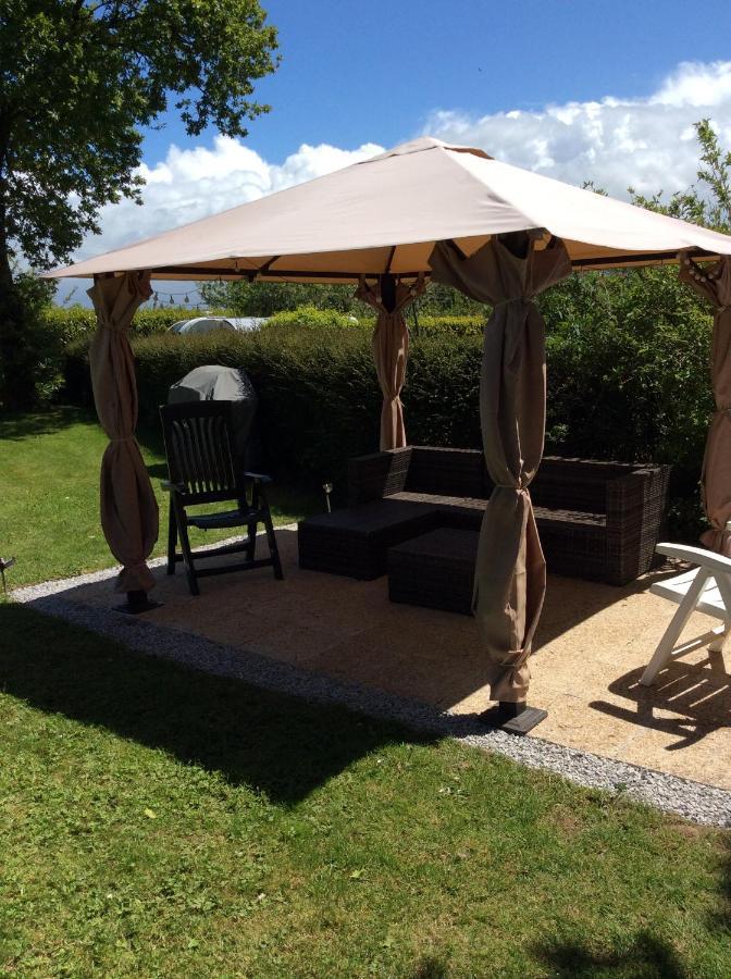 Le Boterff Gites Et Camping Saint-Mayeux Kültér fotó