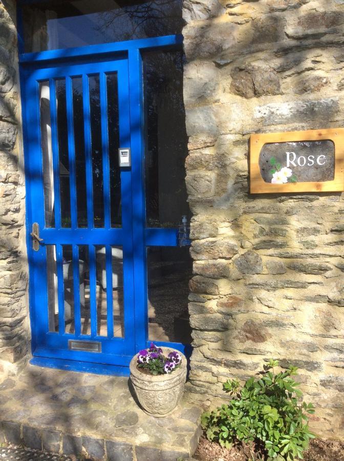 Le Boterff Gites Et Camping Saint-Mayeux Kültér fotó